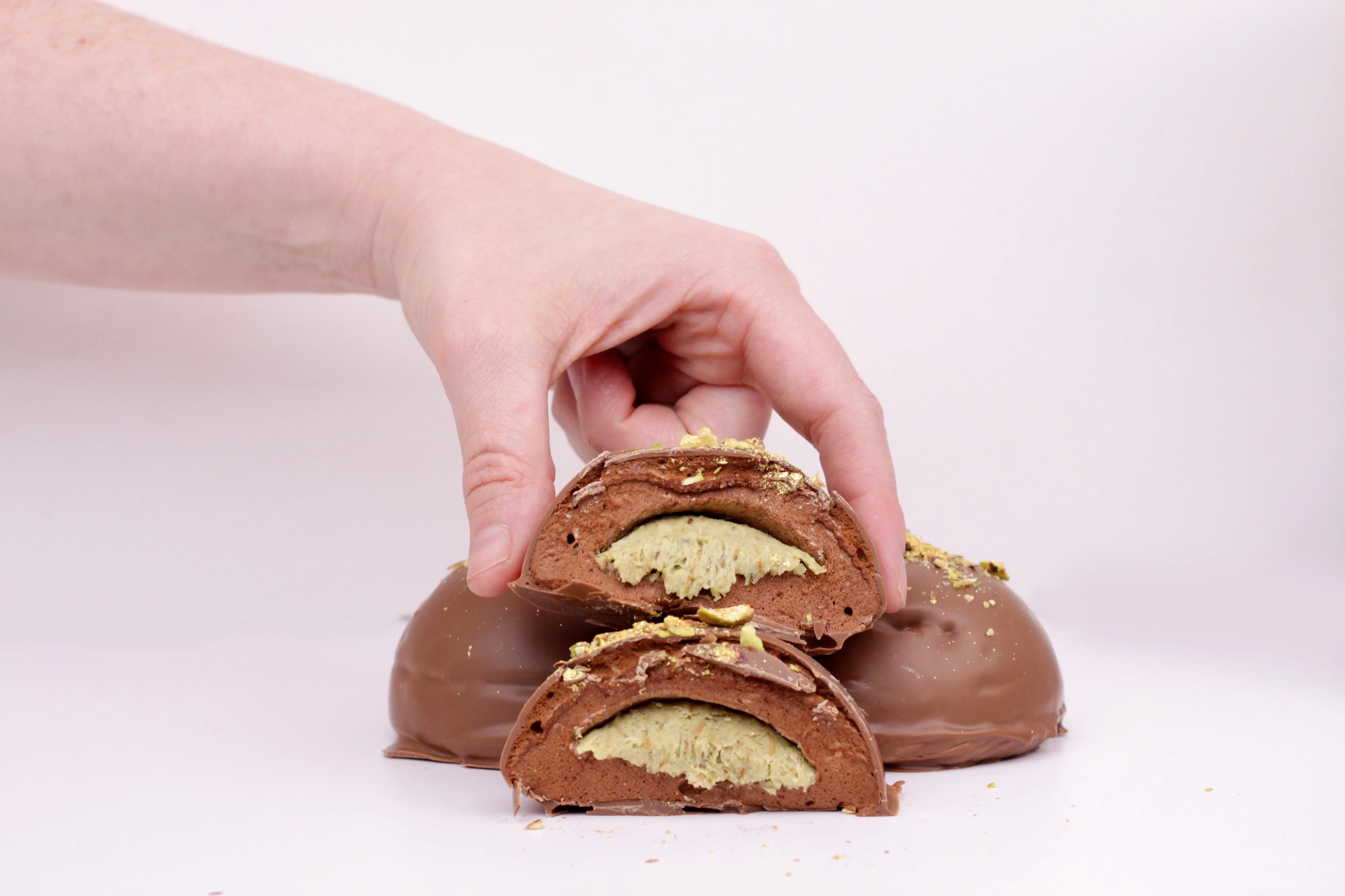 Dubai Chocolate Marshmallow Domes - Image 4